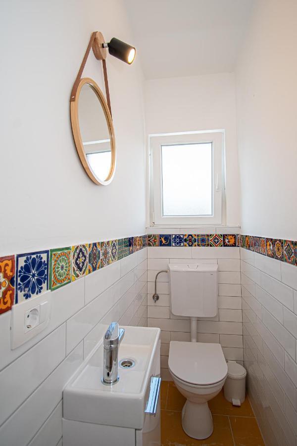 Apartment Nikola Kaštel Novi エクステリア 写真