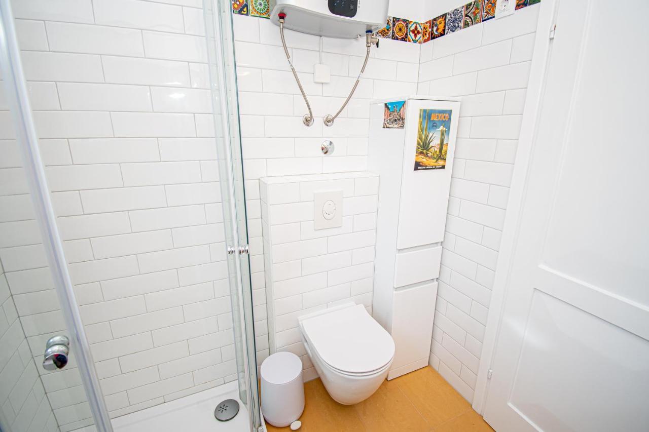 Apartment Nikola Kaštel Novi エクステリア 写真